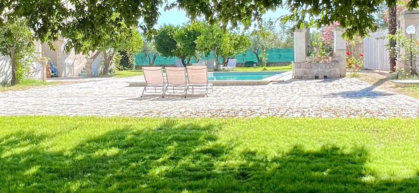 Villa Encantamiento - Dimora Gelsomino - Masseria Storica Nel Cuore Della Puglia Con Piscina Latiano Экстерьер фото
